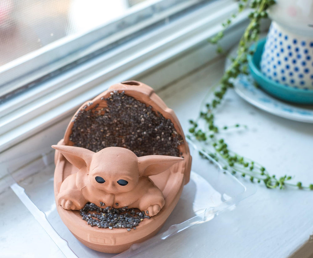 Star Wars: The Mandalorian The Child Baby Yoda Chia Pet Decorative Planter