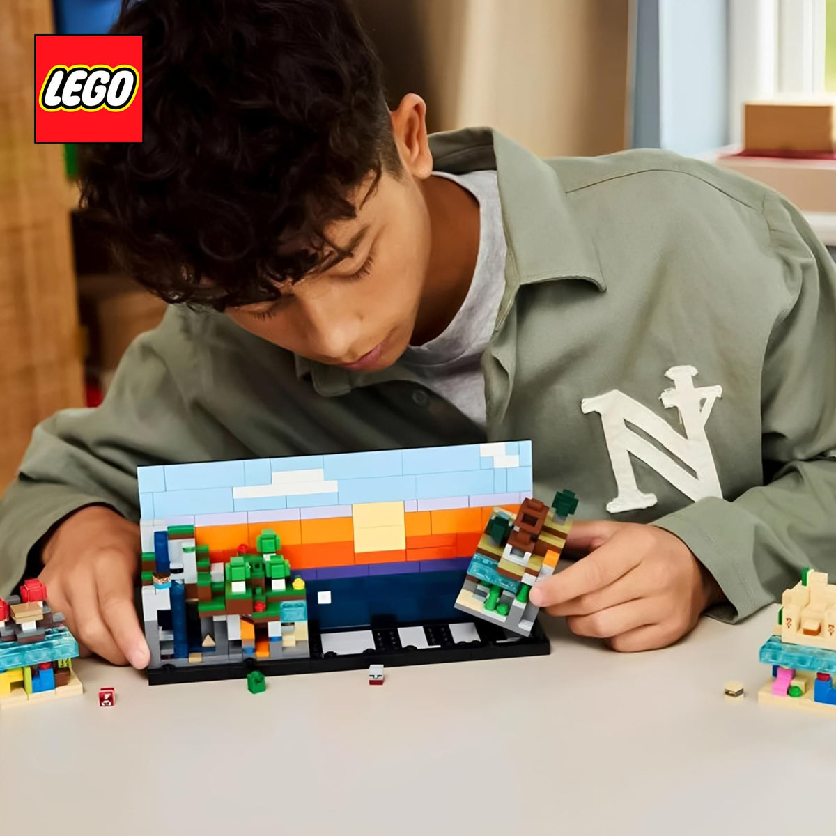 Minecraft LEGO 21589 Mini Biomes 797-Piece Building Set