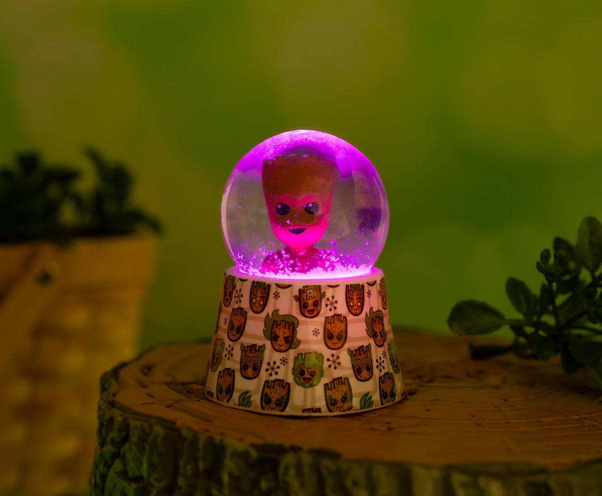 Marvel Studios Guardians Of The Galaxy Groot 3-Inch Mini Light-Up Snow Globe
